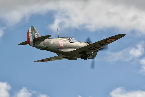 Curtiss H-75A-1 Hawk gets airbourne at Flying Legends 2006