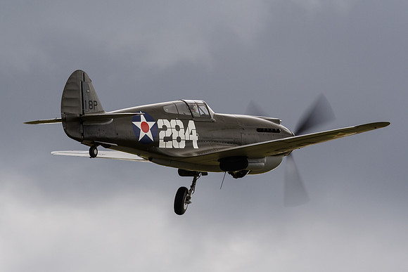 Curtiss P-40B Warhawk