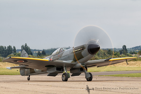 Supermarine Spitfire FR.XIV MV293